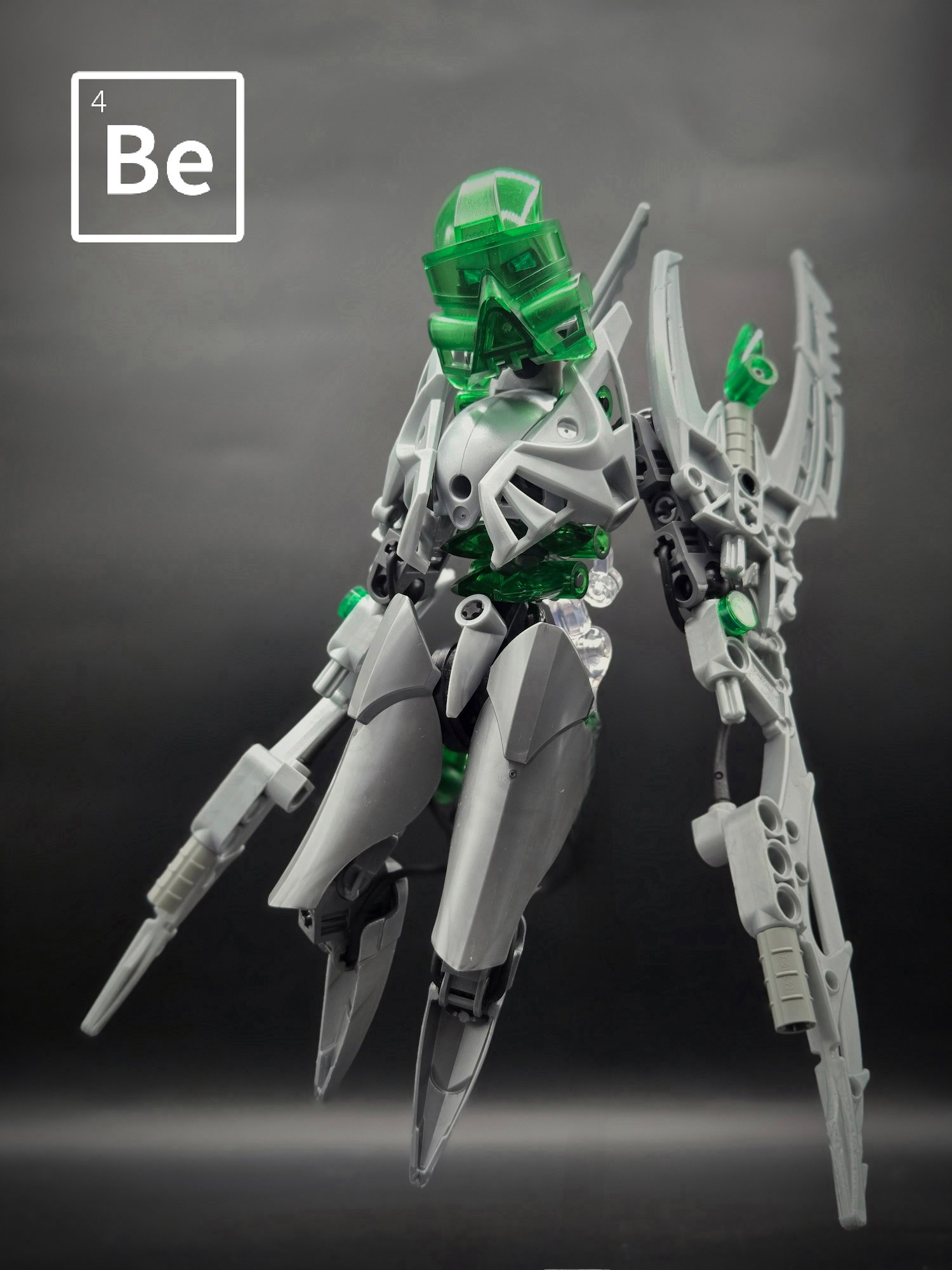 Bionicle based on the element Beryllium