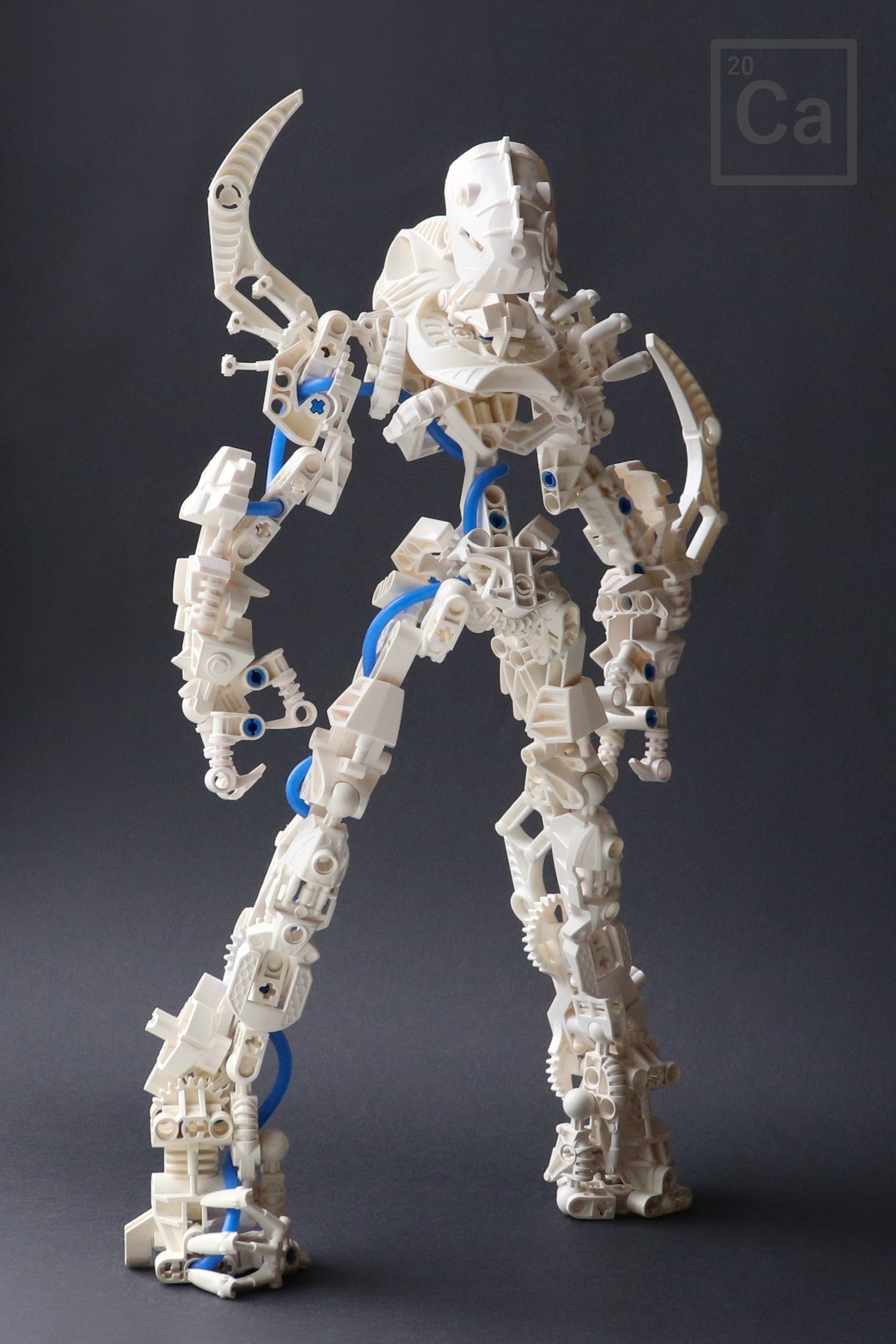 Bionicle based on the element Calcium