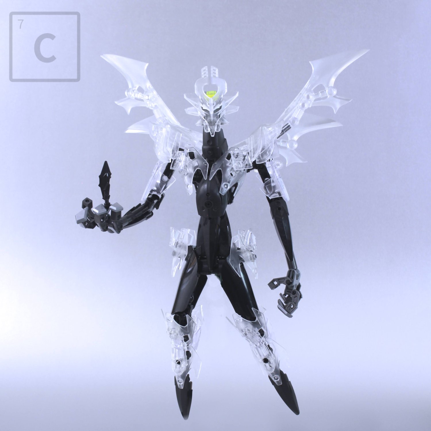 Bionicle based on the element Carbon
