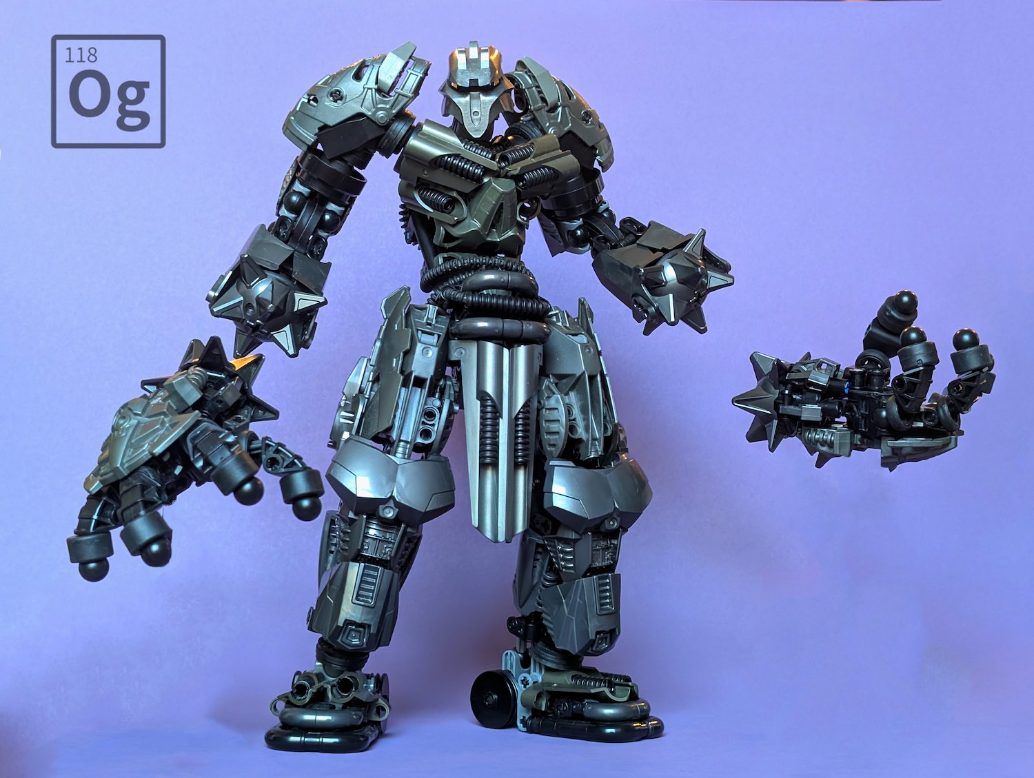 Bionicle based on the element Oganesson