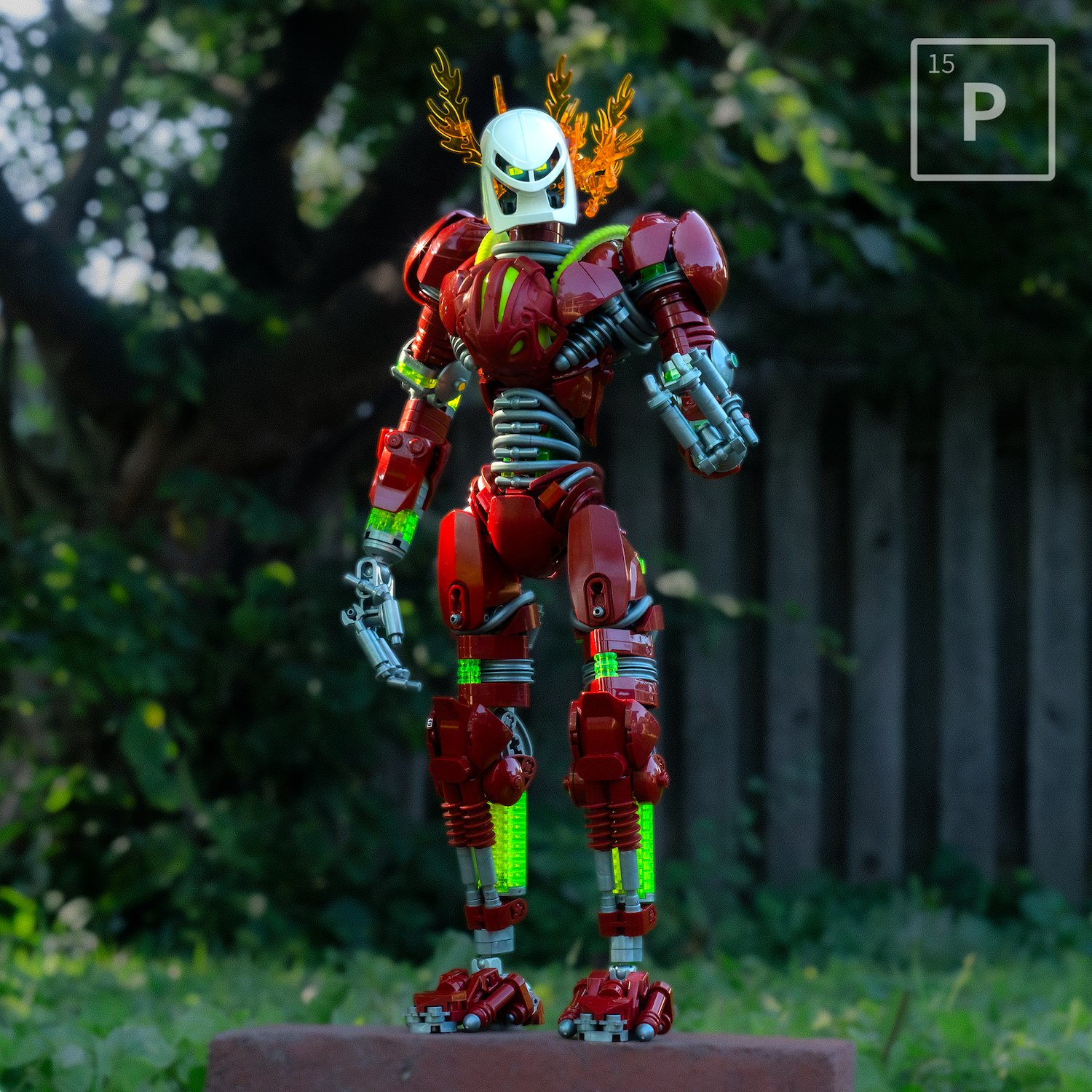 Bionicle based on the element Phosphorus